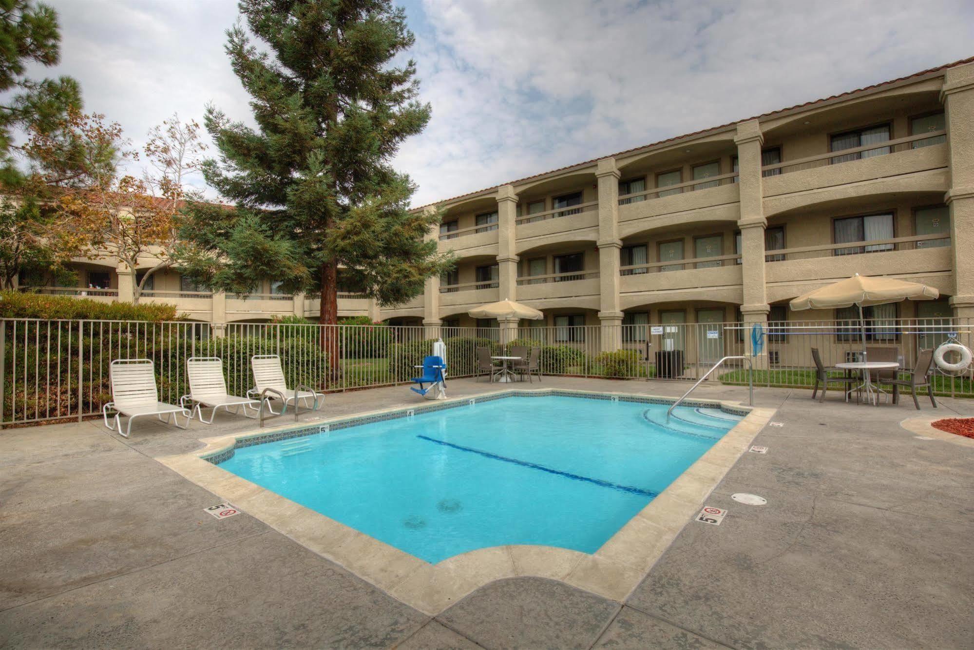 Good Nite Inn Fremont Exterior foto